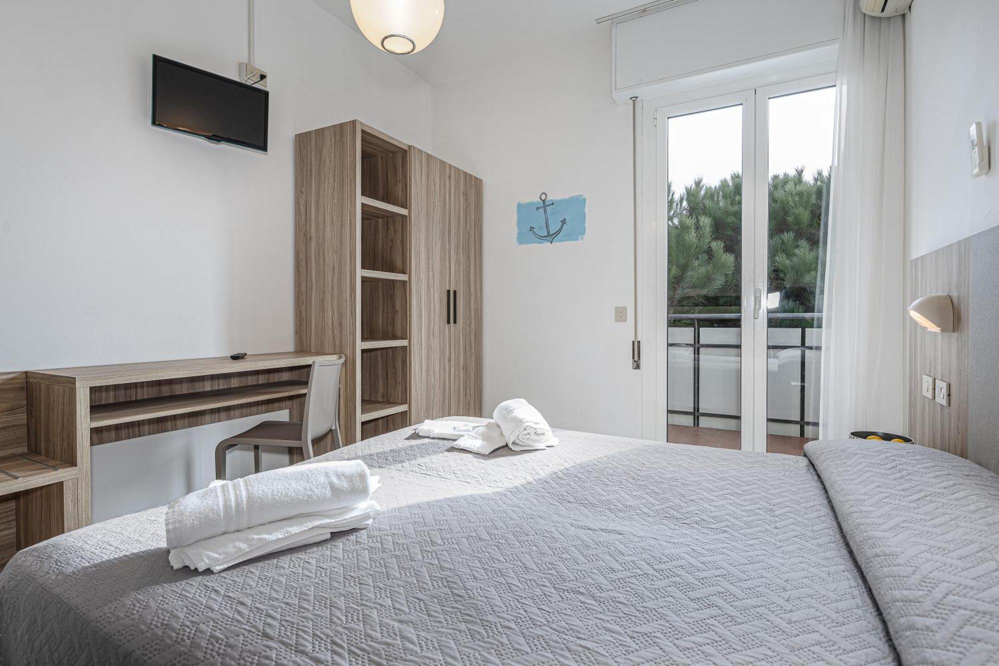 Hotel Astrid Cervia Eksteriør bilde